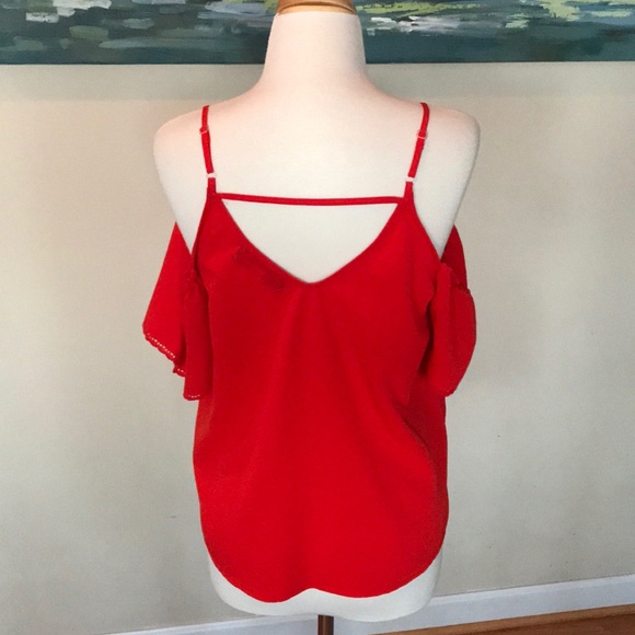 Francesca’s off the shoulder blouse - Picture 4 of 5